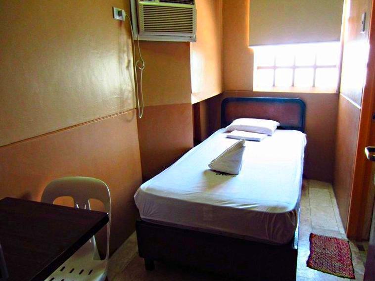 Gv Hotel - Maasin Maasin  Ngoại thất bức ảnh