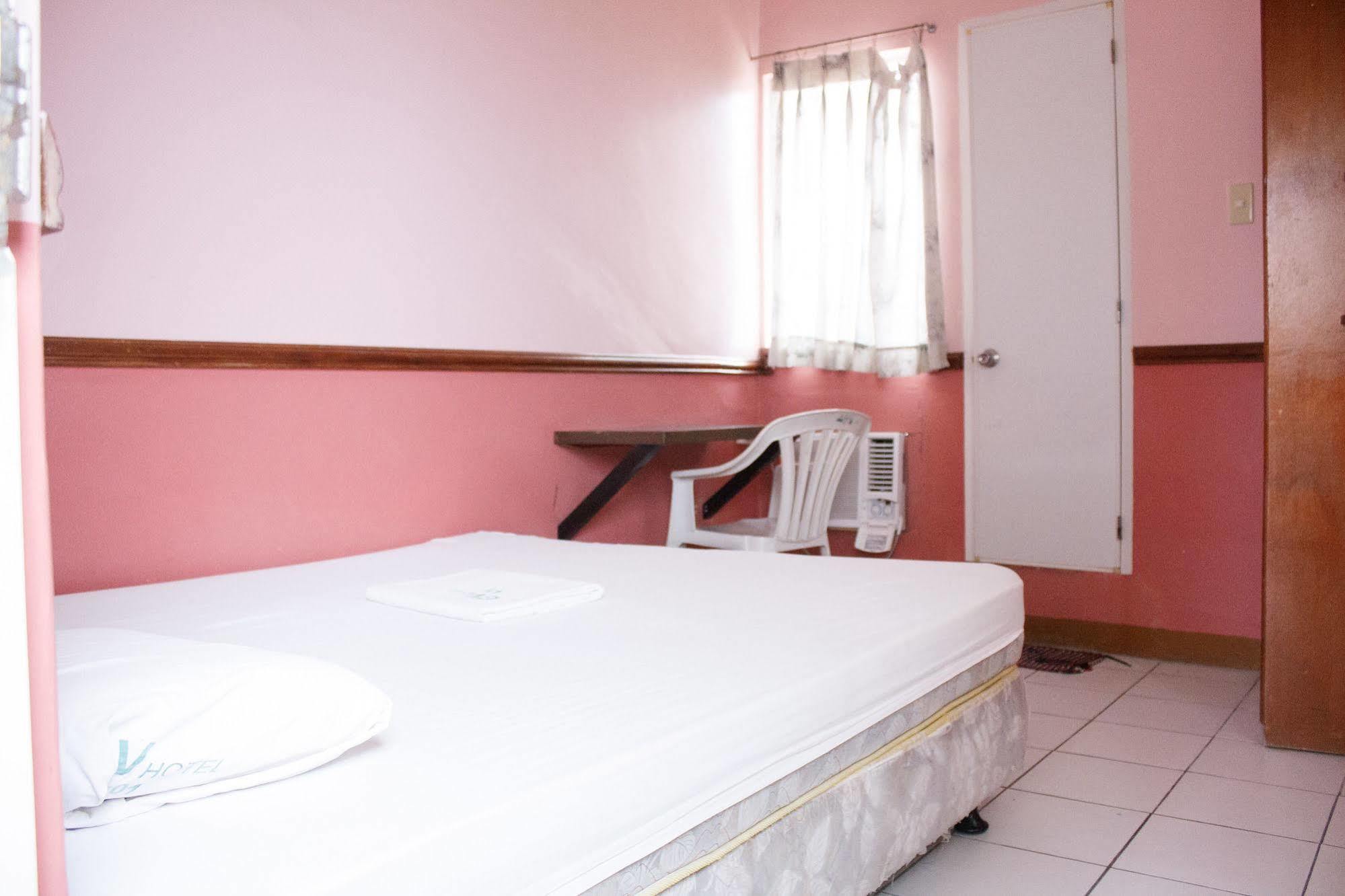 Gv Hotel - Maasin Maasin  Ngoại thất bức ảnh
